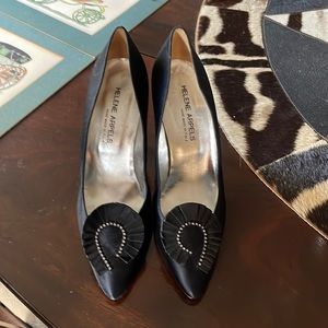 Helene Arpels formal black heels. Made in Italy